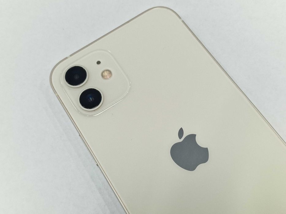 Iphone 12 64GB/ White/ Bat 87%/ Grade A- / Gwarancja + ładowarka