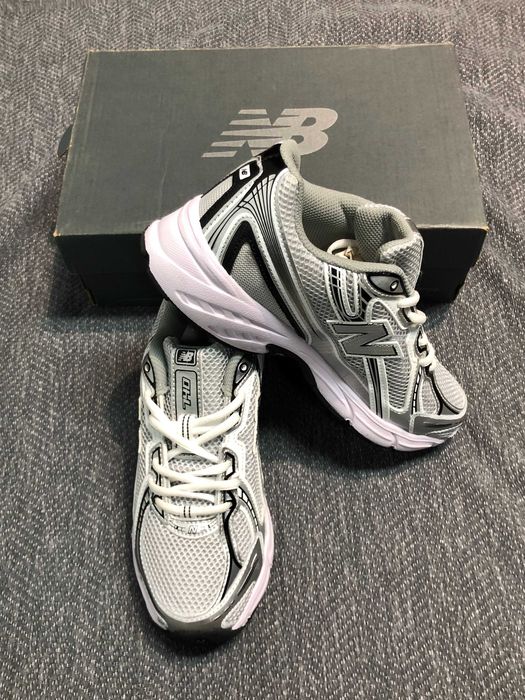 New Balance 740_R.40.5