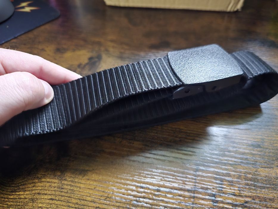 Pasek turystyczny z kieszonką na gotówkę nie musisz ściągać na lotnisk