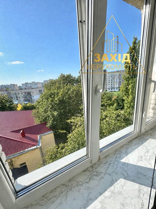 Двокімнатна біля Північного ринку на пр. Молоді