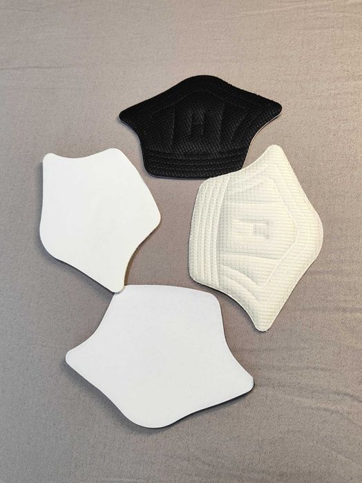 Комплект в задник взуття, чорні та білі 5мм устілки від натирання