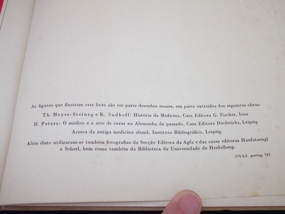 Livro A arte de curar no passado e na actualidade