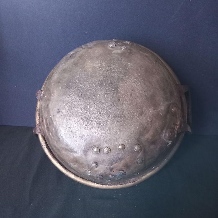 Tacho antigo em latão