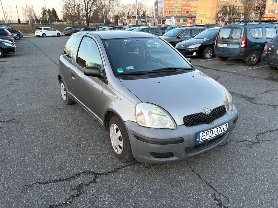 Toyota Yaris 1.0 benzyna + gaz z 2003 r.