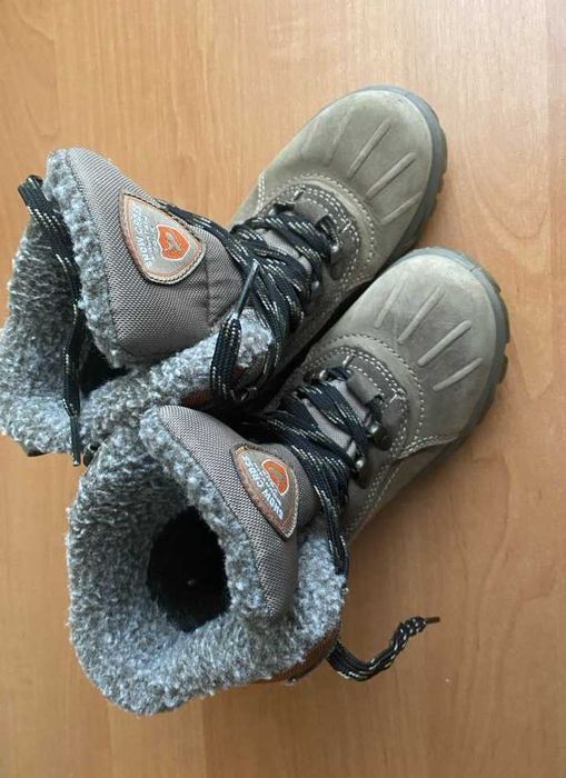 Buty trzewiki kozaki zimowe, górskie Snow Cross Mountain roz. 34