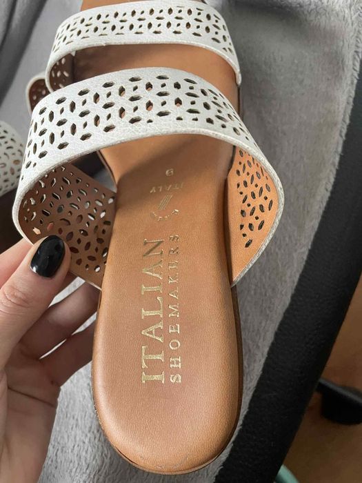 Buty na koturnie 40 białe włoskie nowe 26cm