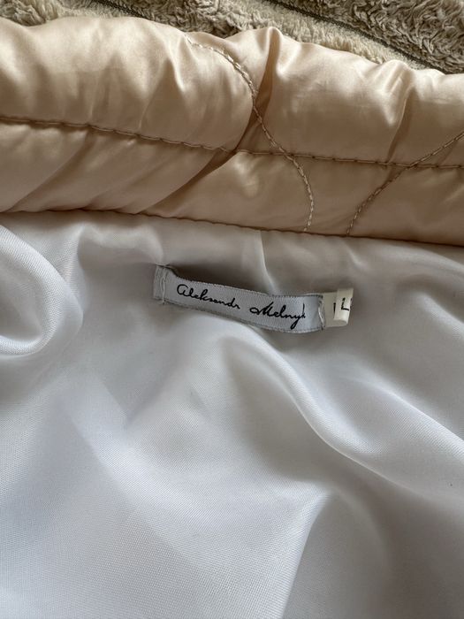 Курточка жіноча, розсмір S