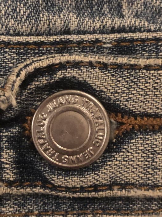 Blusão de ganga, com bolsos, aperta com botões