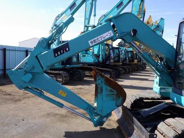 Гусеничний экскаватор KOBELCO SK80UR-6E