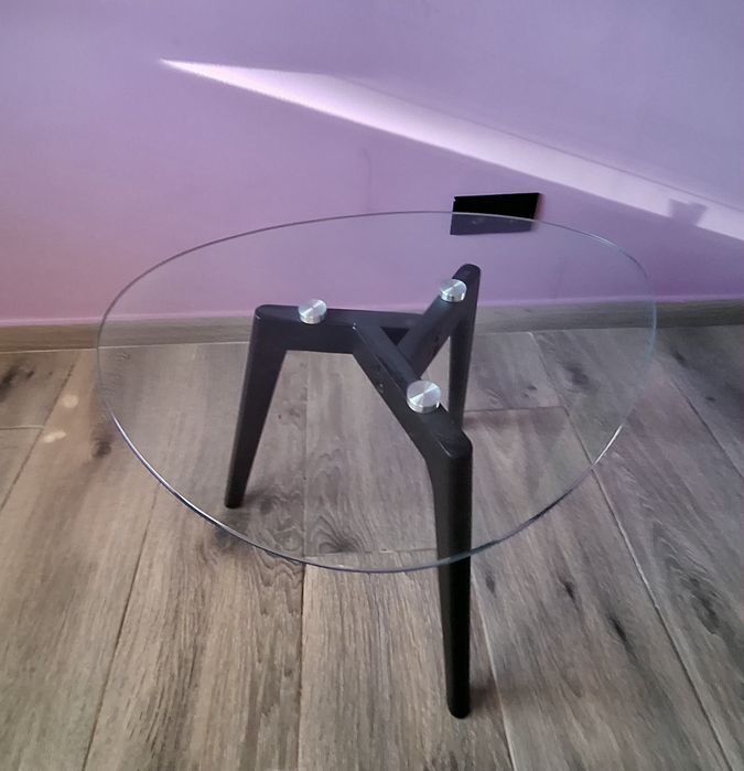 Vende-se Mesinha de vidro