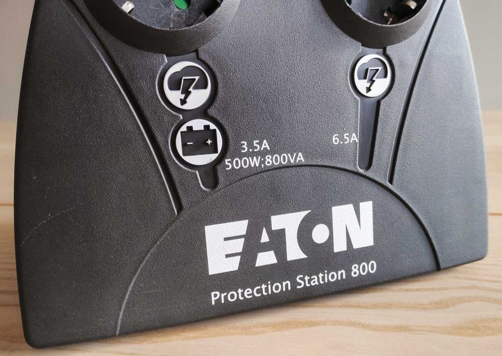 EATON Protection Station 800 VA – Bateria nova!!!