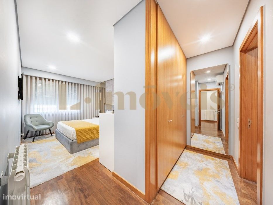 Apartamento T3, Mobilado E Equipado, No Fórum, Vizela.