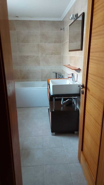 Moradia T5 disponível