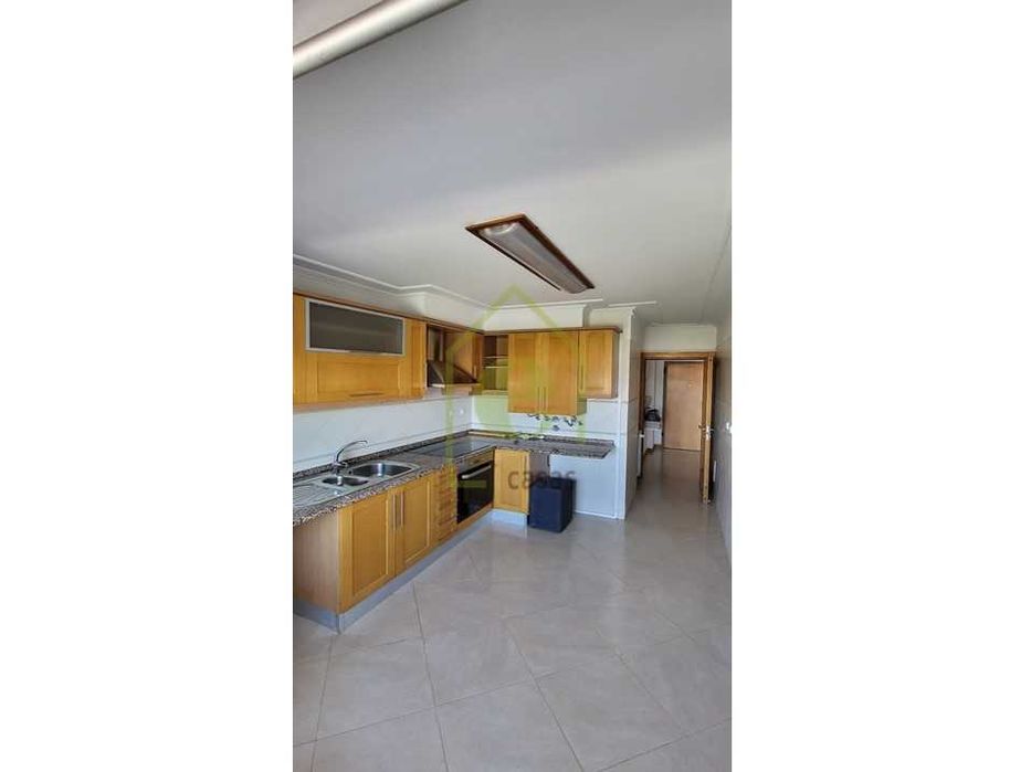 T3 em Santo António dos Cavaleiros