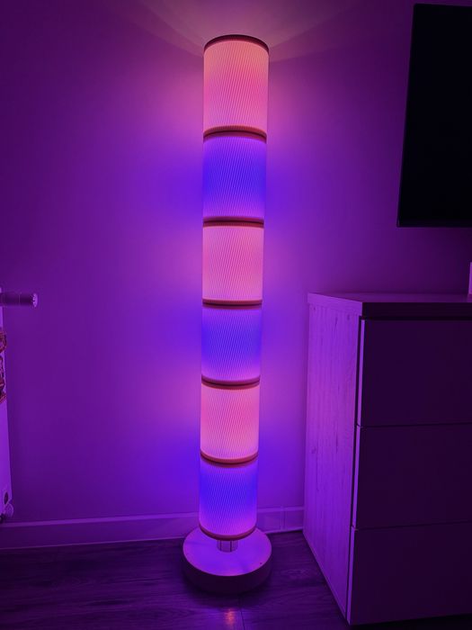 Lampka podłogowa RGB