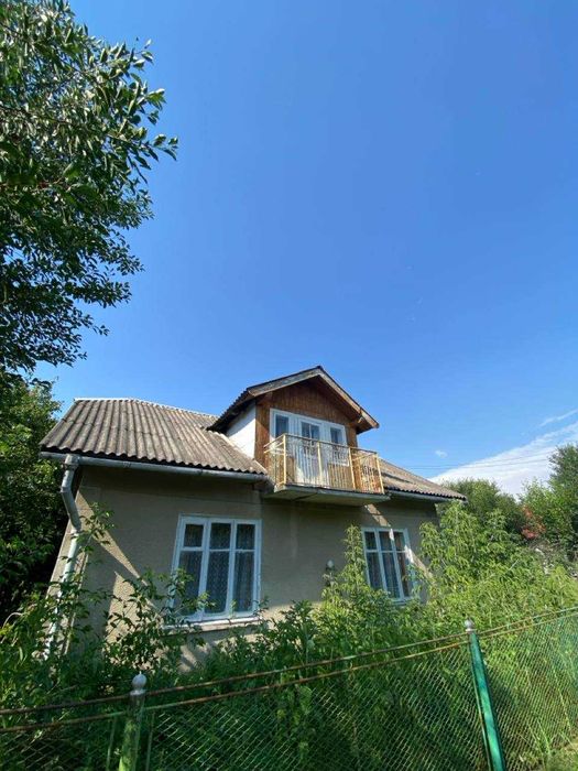 Продаж будинку  з ділянкою в Калуші під програми