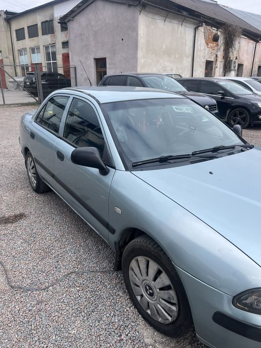 Mitsubishi Carisma