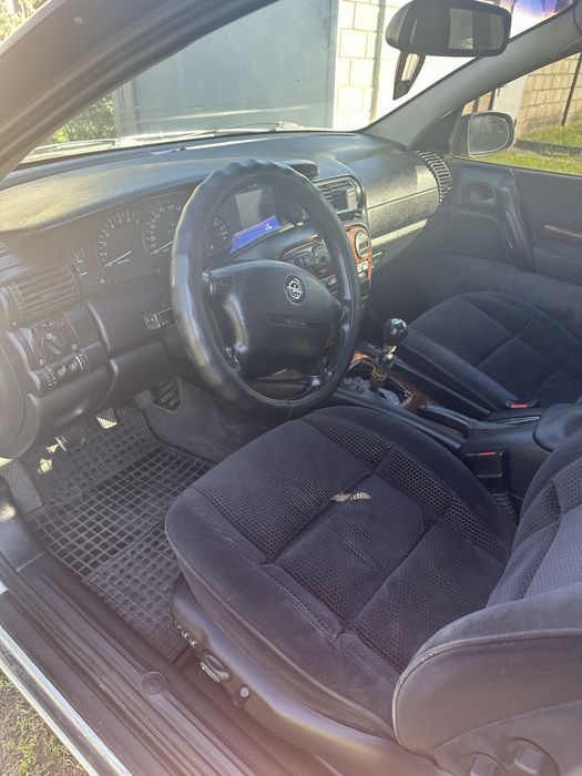 Opel Omega 3.0 газ-бенз не на ходу