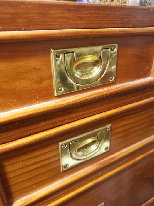 Armário em madeira - Quarto