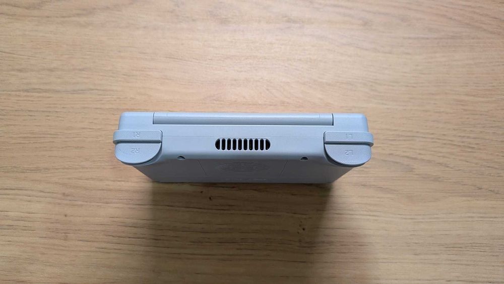 Retroid Pocket Flip 2