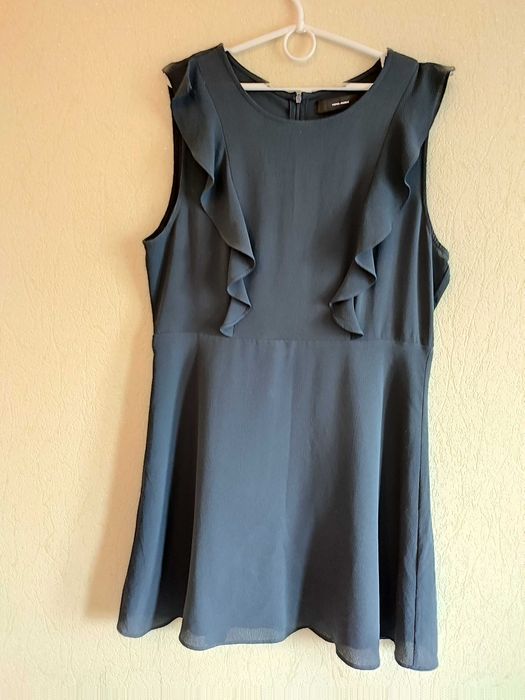 Платье Vero moda. Размер 50