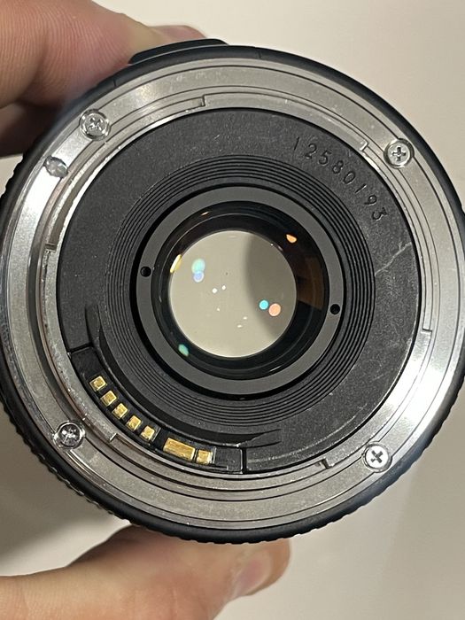 Canon 20mm 2.8EF