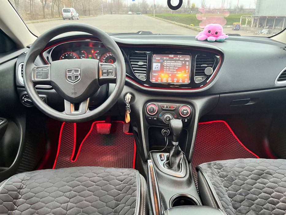 Продам Dodge Dart