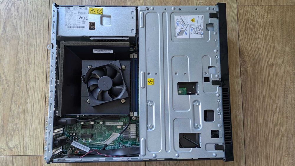 Lenovo Think Centre E73 Intel Pentium G3240 3,1GHz 500GB/4GB/WIN8