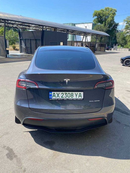 Tesla Model Y 2021 Long Range Dual motor