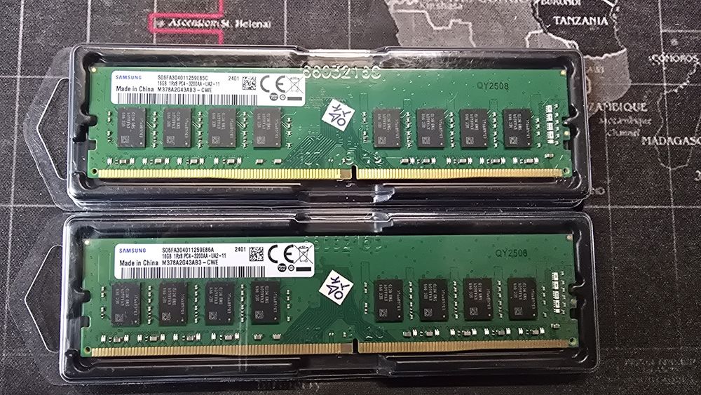 оперативна пам'ять samsung ddr4 16gb 3200