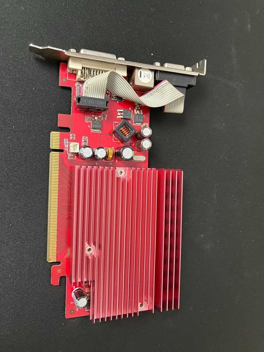 Placa gráfica NVIDIA Geforce 8400 GS 256 MB DDR2