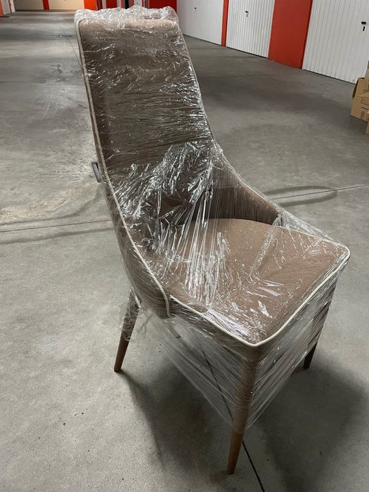 Quatro Cadeiras de Sala Tecido Castanho como nova