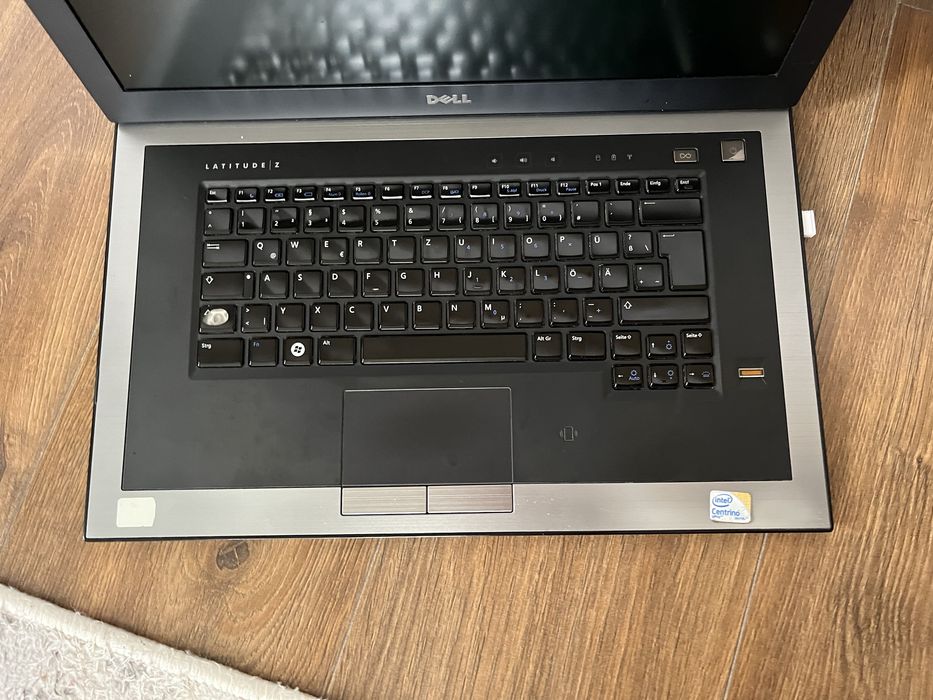 Ноутбук Dell