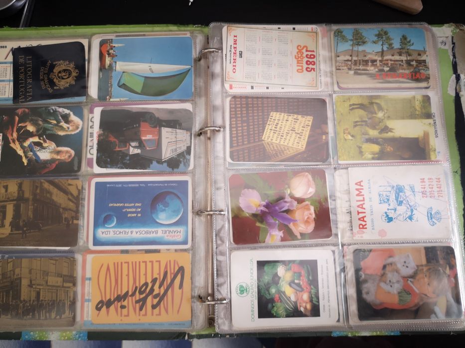 Mais de 300 calendários de publicidade