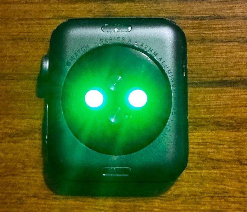 Apple Watch Series 3 GPS 42mm — Completo com Extras