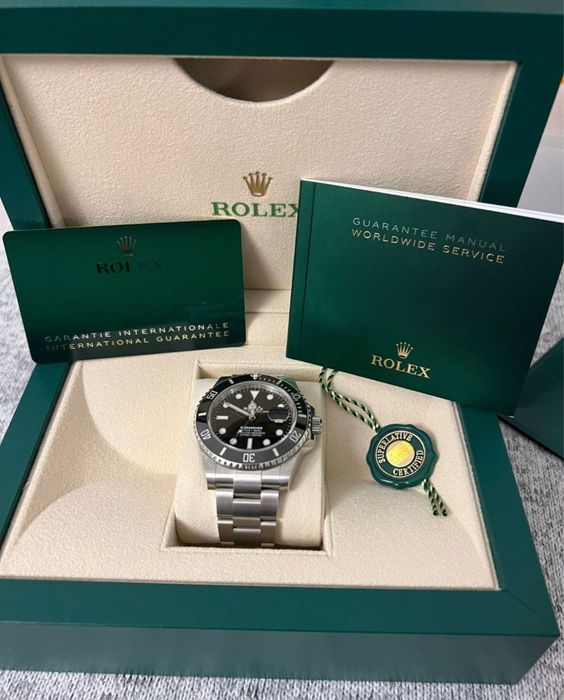 Rolex Submariner Date Novo