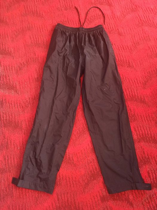 Штани прорезинені
