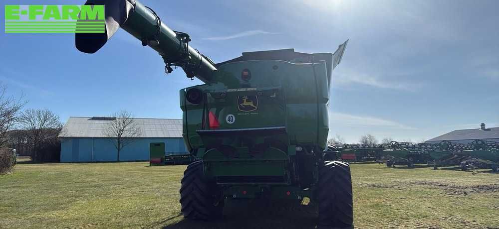 John Deere S 785