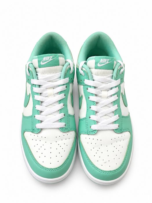 Кроссовки  nike