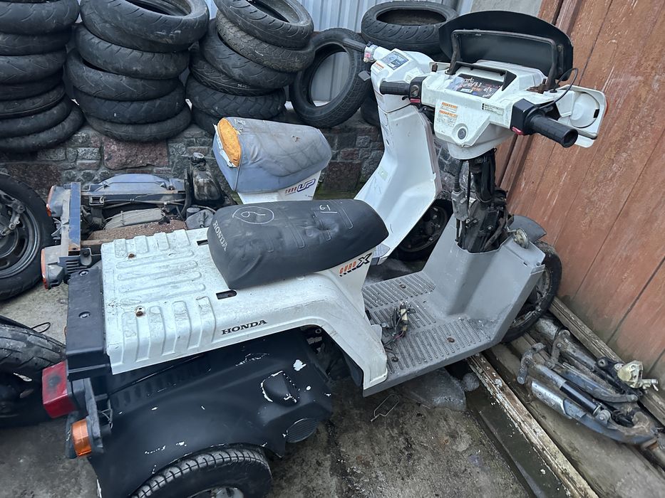Пластик білий на Honda Gyro x Canopy Gyro up Topic af 38 Honda tact 16 24 30 51 Dio 27 35 56 62 68 Honda Crea Scoopy Honda pcx 125 dio 110 jf 31
