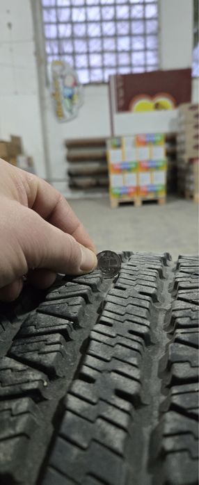 Продам запасне колесо 5*120 R15 235/70R15