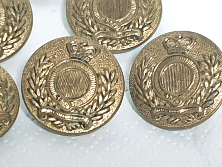 Conjunto de 6 antigos botões dourados de farda cerimonial