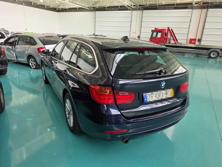 BMW 318 d Sport Auto