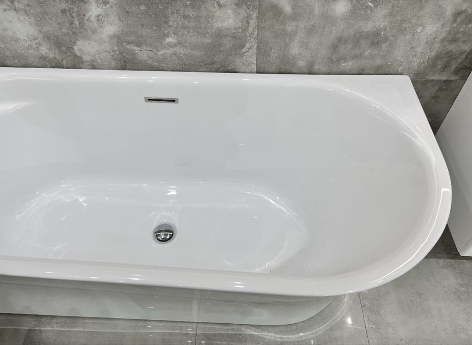 Wanna wolnostojąca Lavita Angolo L