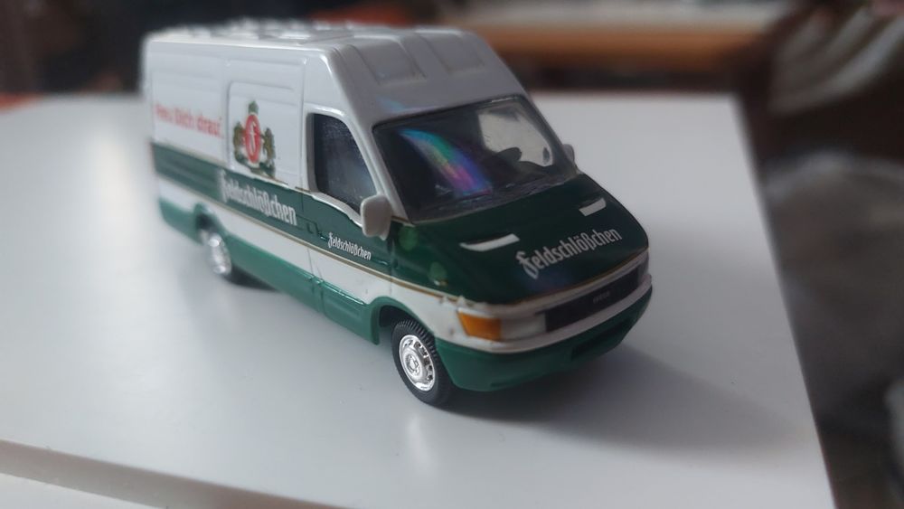 модель фургона Iveco Daily