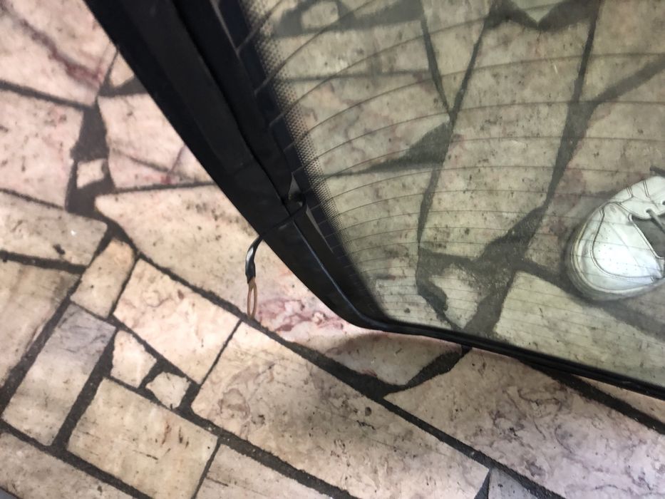 Vendo oculo traseiro para Mercedes W202, carro