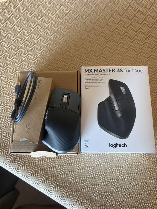 Rato Logitech MX Master 3S for Mac