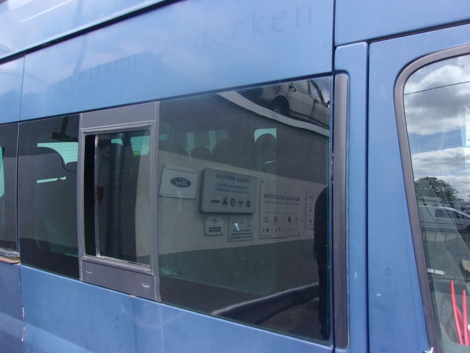 SZYBA DRZWI PRZESUWNYCH FORD TRANSIT PRZESUWNA PRAWA