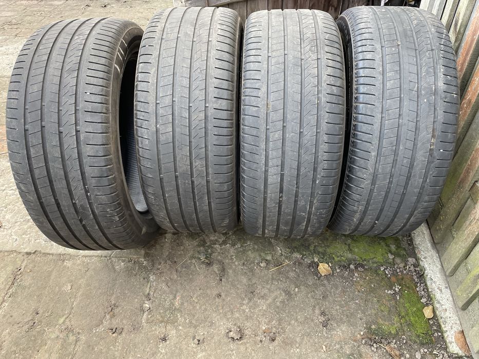 Резина Bridgestone r20/265/50. 111V.