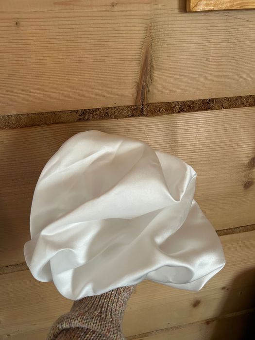 Suknia ślubna literka A